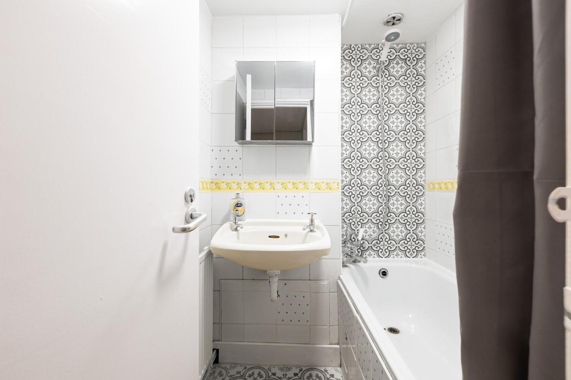 Magnificent 3Br Apt With Balcony Londres Exterior foto